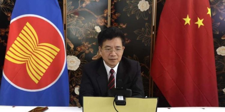 邓锡军：中国—东盟经贸合作将有力推动地区经济复苏