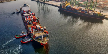 还在下跌！国际运价，“探底”还是寻找“拐点”？